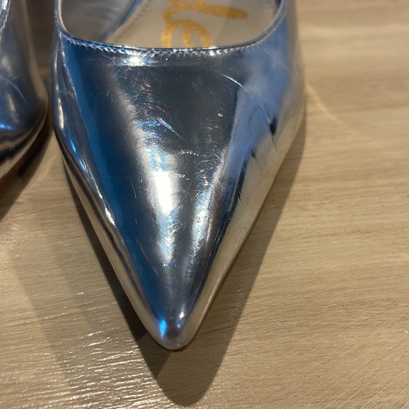 Silver Pumps - Picture 6 of 9